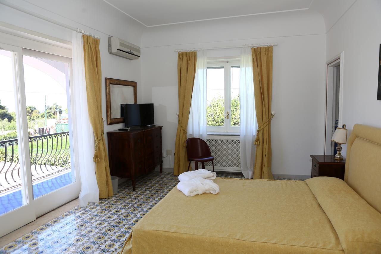 אנה קאפרי B&B Villa La Cicas מראה חיצוני תמונה